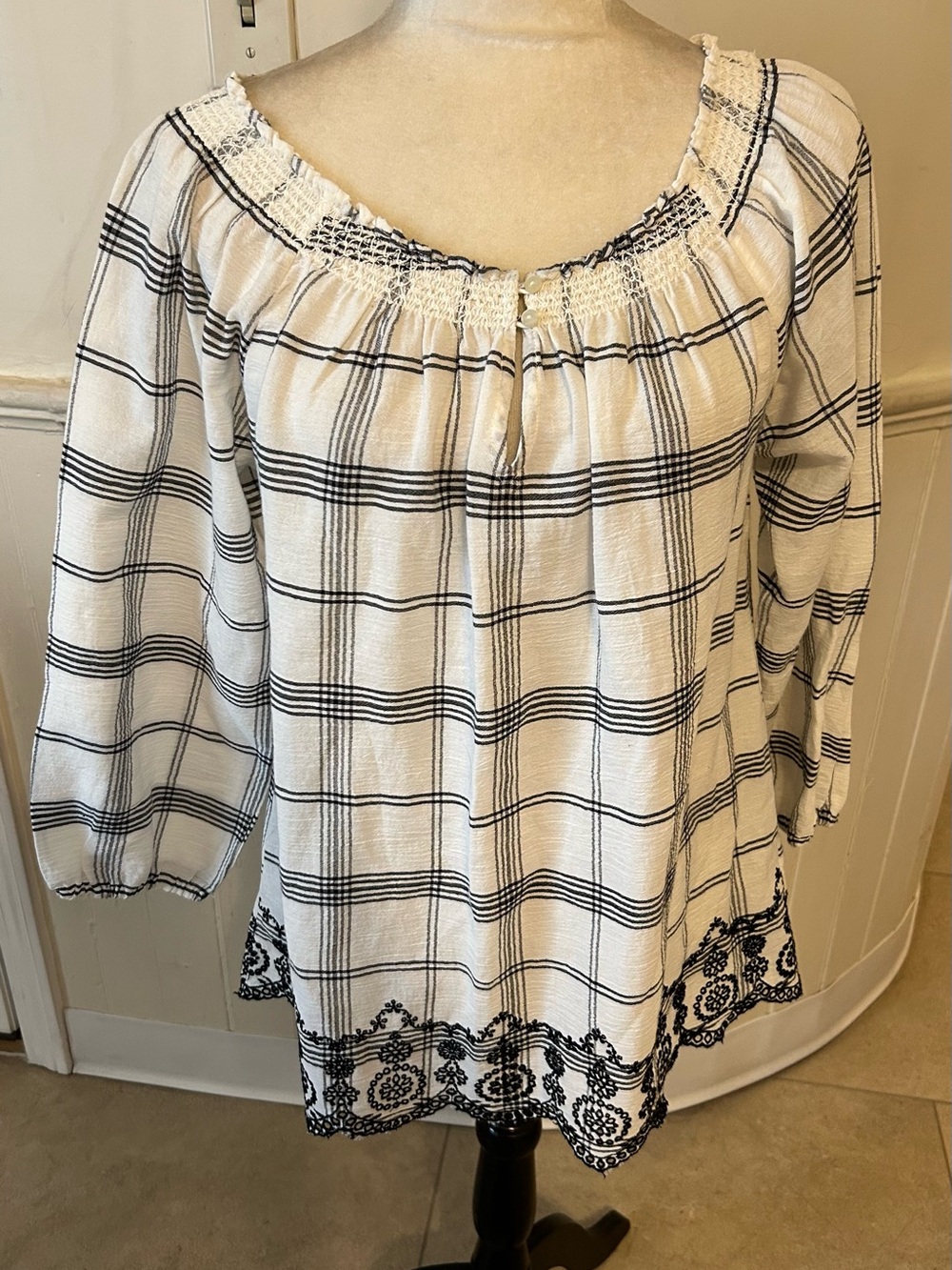 Chaps Plaid Smocked 100% Cotton Peasant Blouse 3/4 Sleeve Eyelet Hem/Small/NWOT